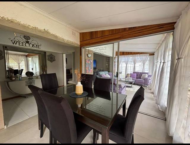 4 BEDROOM HOUSE FOR SALE IN DISCOVERY